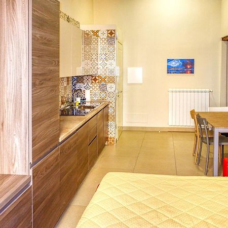 Casa Amato Apartment เนเปิลส์ ภายนอก รูปภาพ