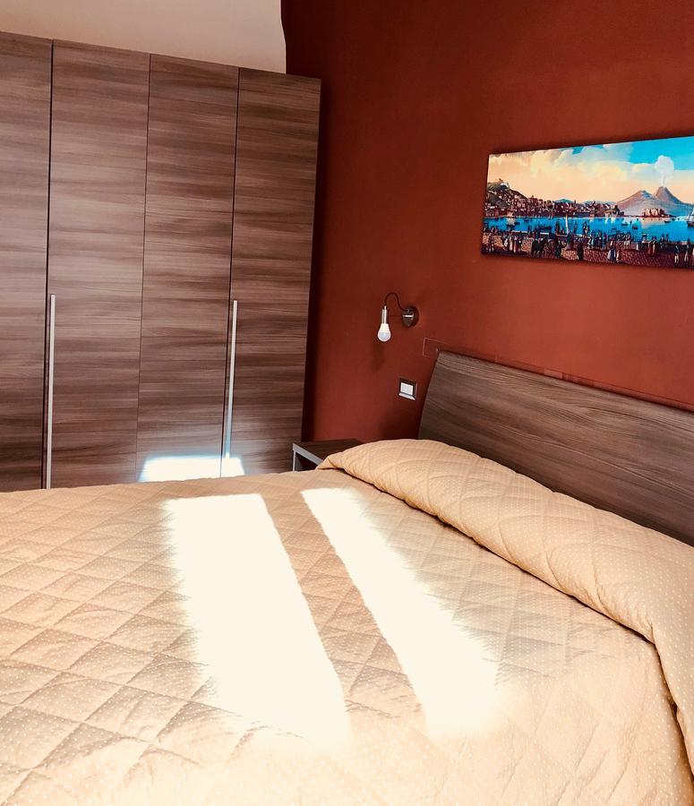 Casa Amato Apartment เนเปิลส์ ภายนอก รูปภาพ