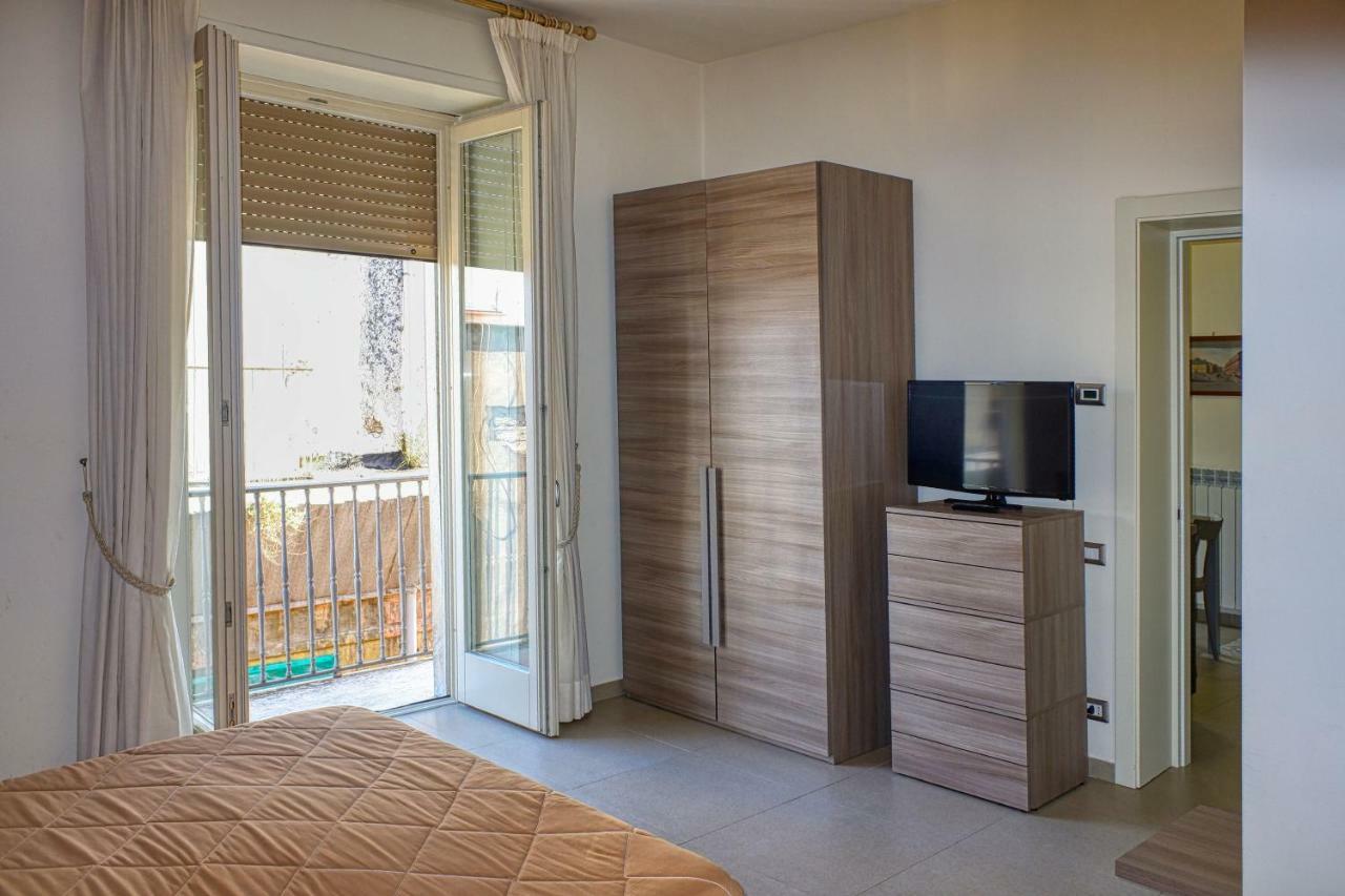 Casa Amato Apartment เนเปิลส์ ภายนอก รูปภาพ