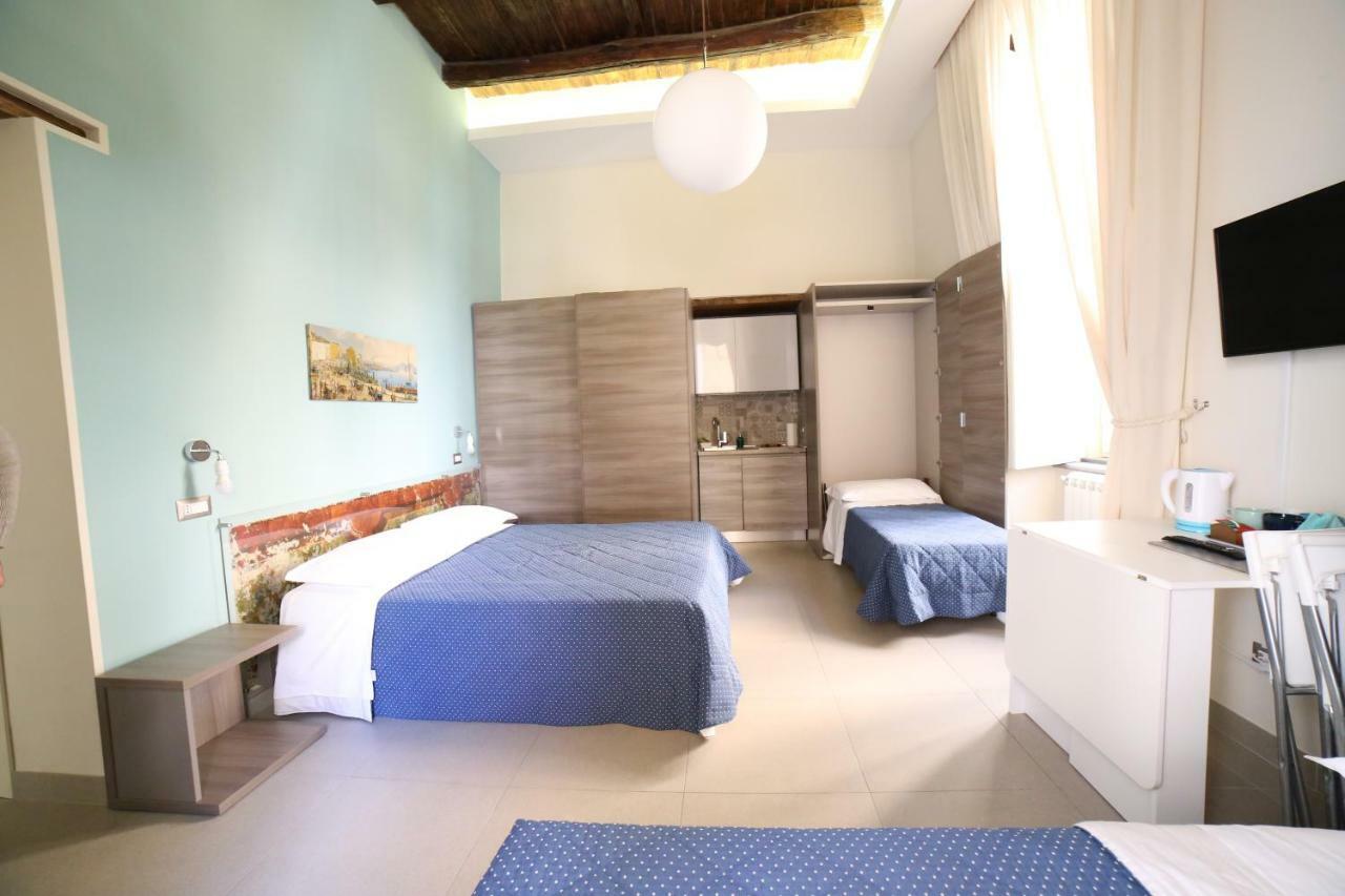 Casa Amato Apartment เนเปิลส์ ภายนอก รูปภาพ