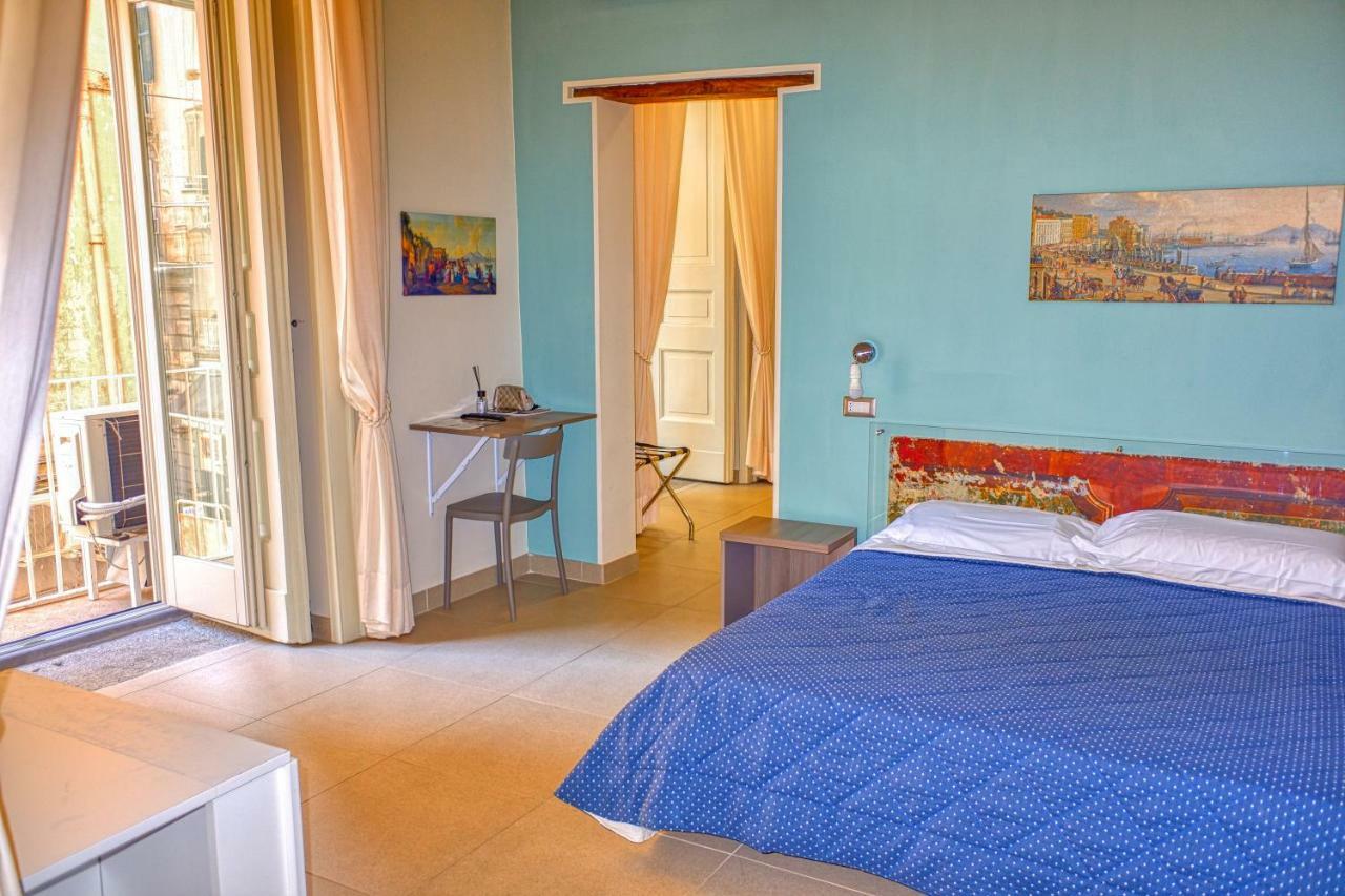 Casa Amato Apartment เนเปิลส์ ภายนอก รูปภาพ
